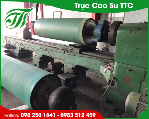Trục cao su ngành xeo giấy